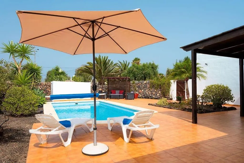 Casalunalajares With Heated Pool فيلة لاجاريس