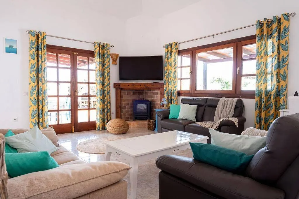 فيلة Casalunalajares With Heated Pool إسبانيا